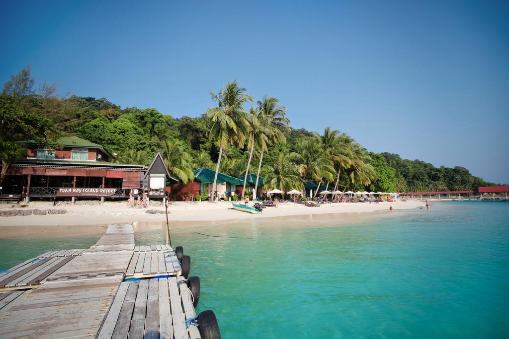 Tuna Bay Island Resort Kampong Pasir Hantu Exterior foto
